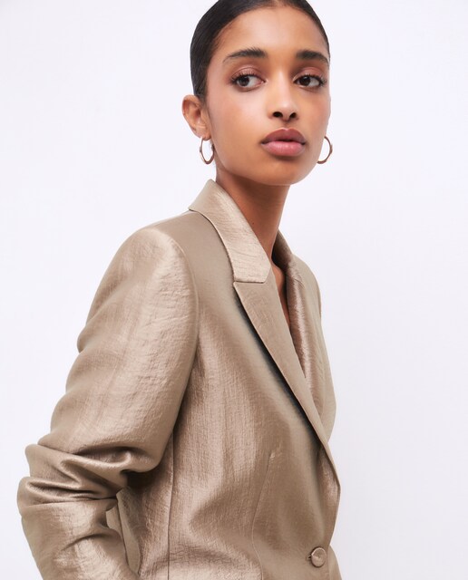 Chaqueta de mujer de traje metalizada