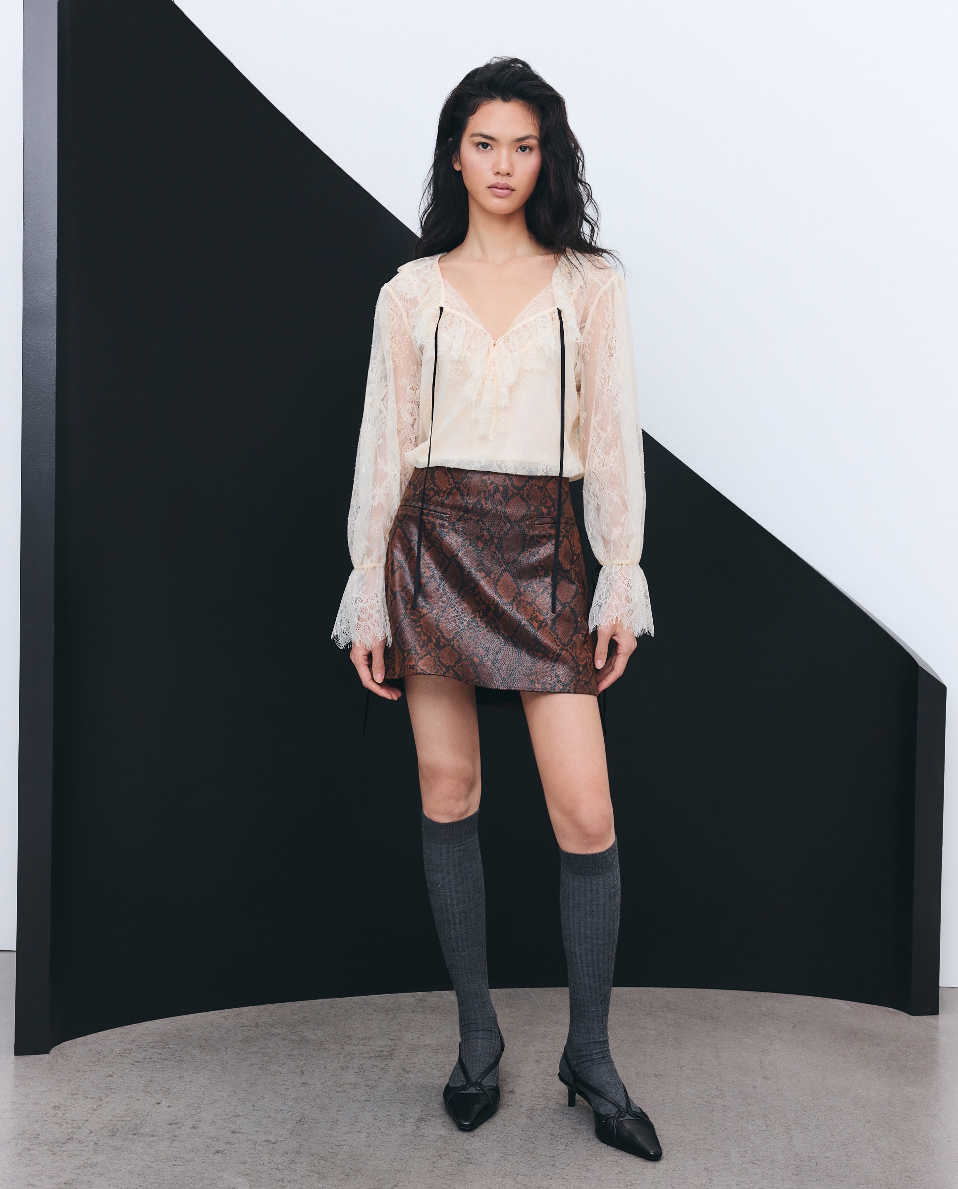 Blusa de Manga Comprida com Renda 120 Cru-1