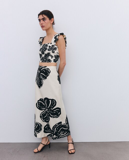Falda midi estampada con lino