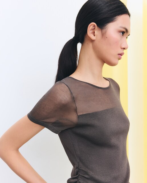 Jersey de manga corta de mujer con transparencias