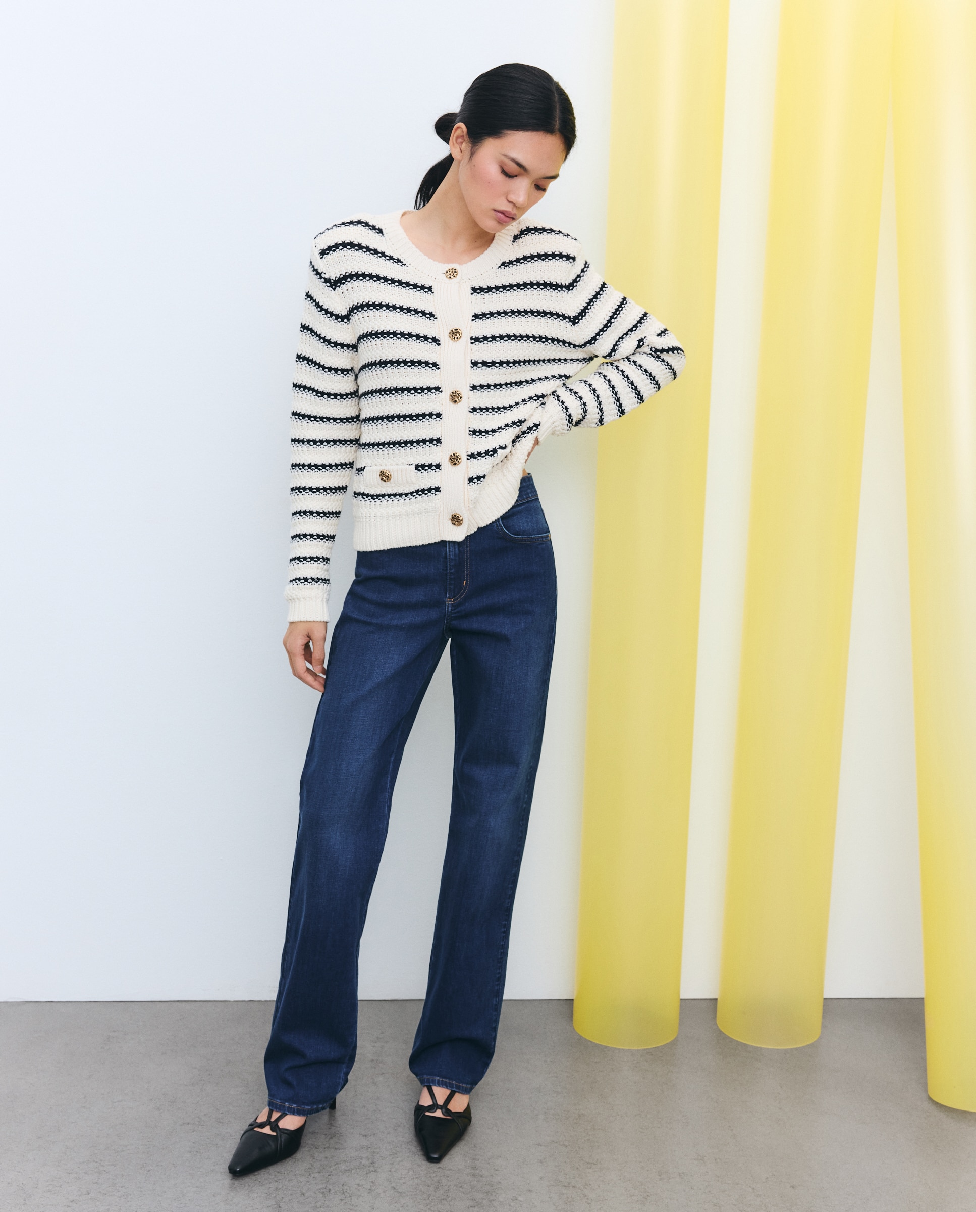 Cardigan às Riscas com Decote Redondo Azul-2
