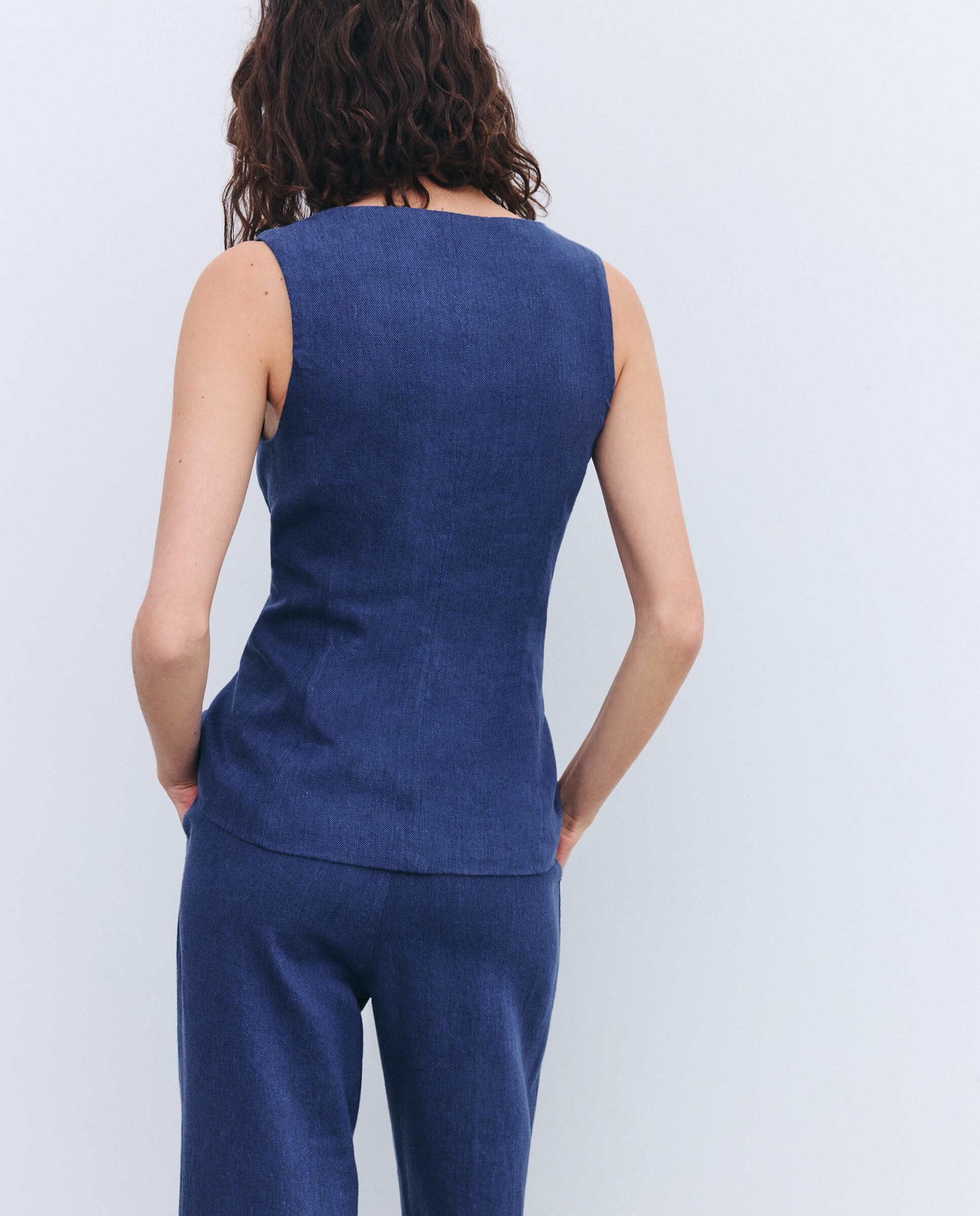Chaleco de mujer con tirantes y pinzas - Tintoretto - 471 Índigo 471 Índigo-3