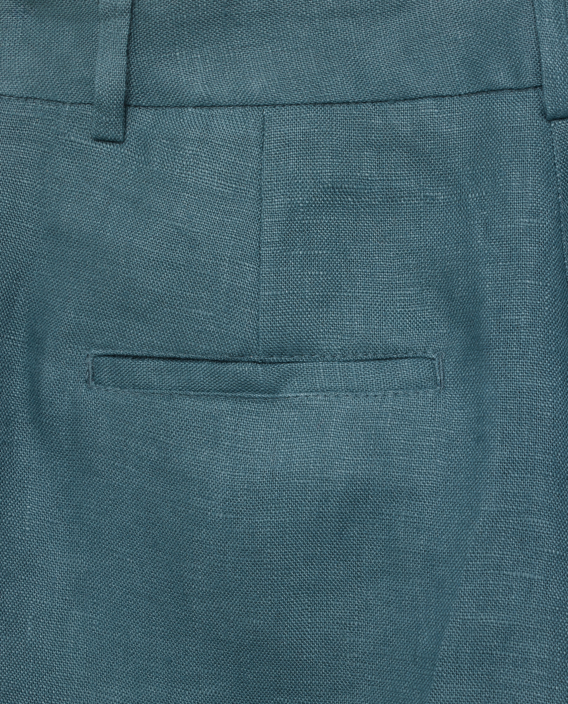 Bermudas de Linho com Pinças Verde Pato-5