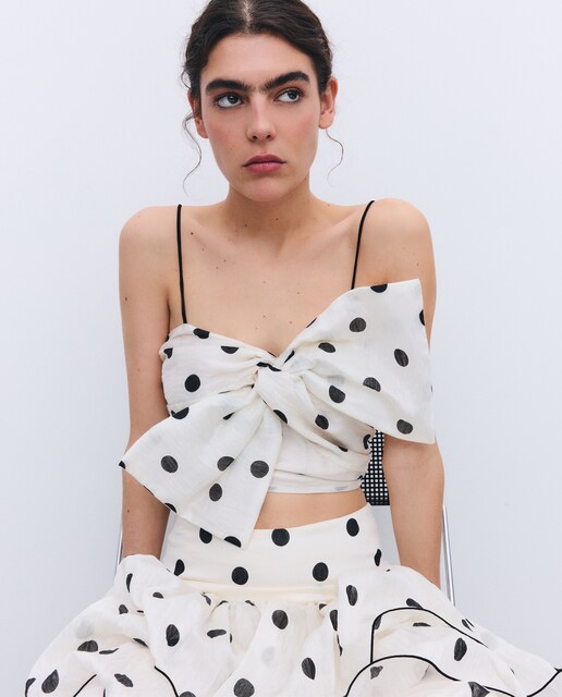Top de mujer con lazo