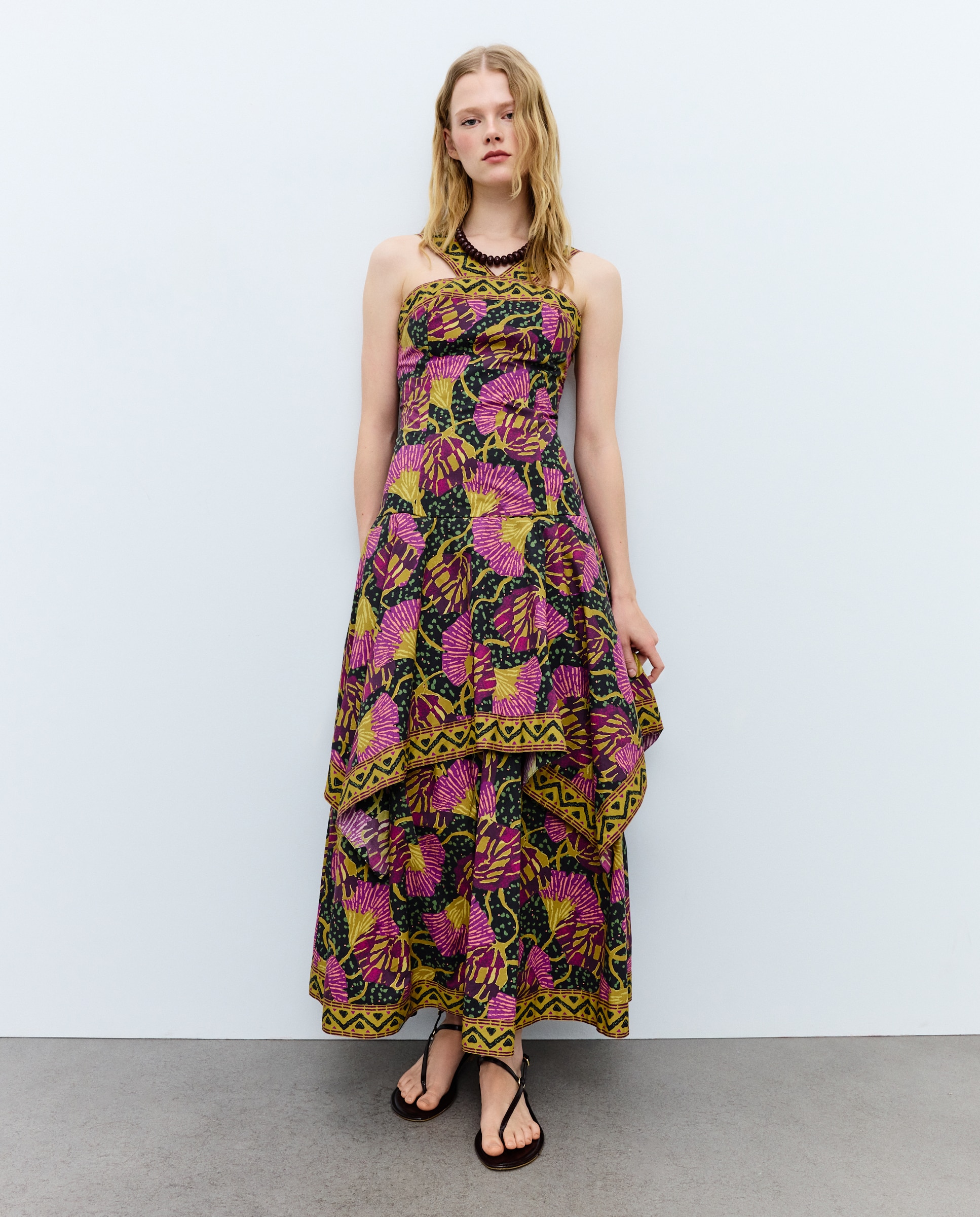 Vestido de Alças com Rebordo Decorativo Rosa-2