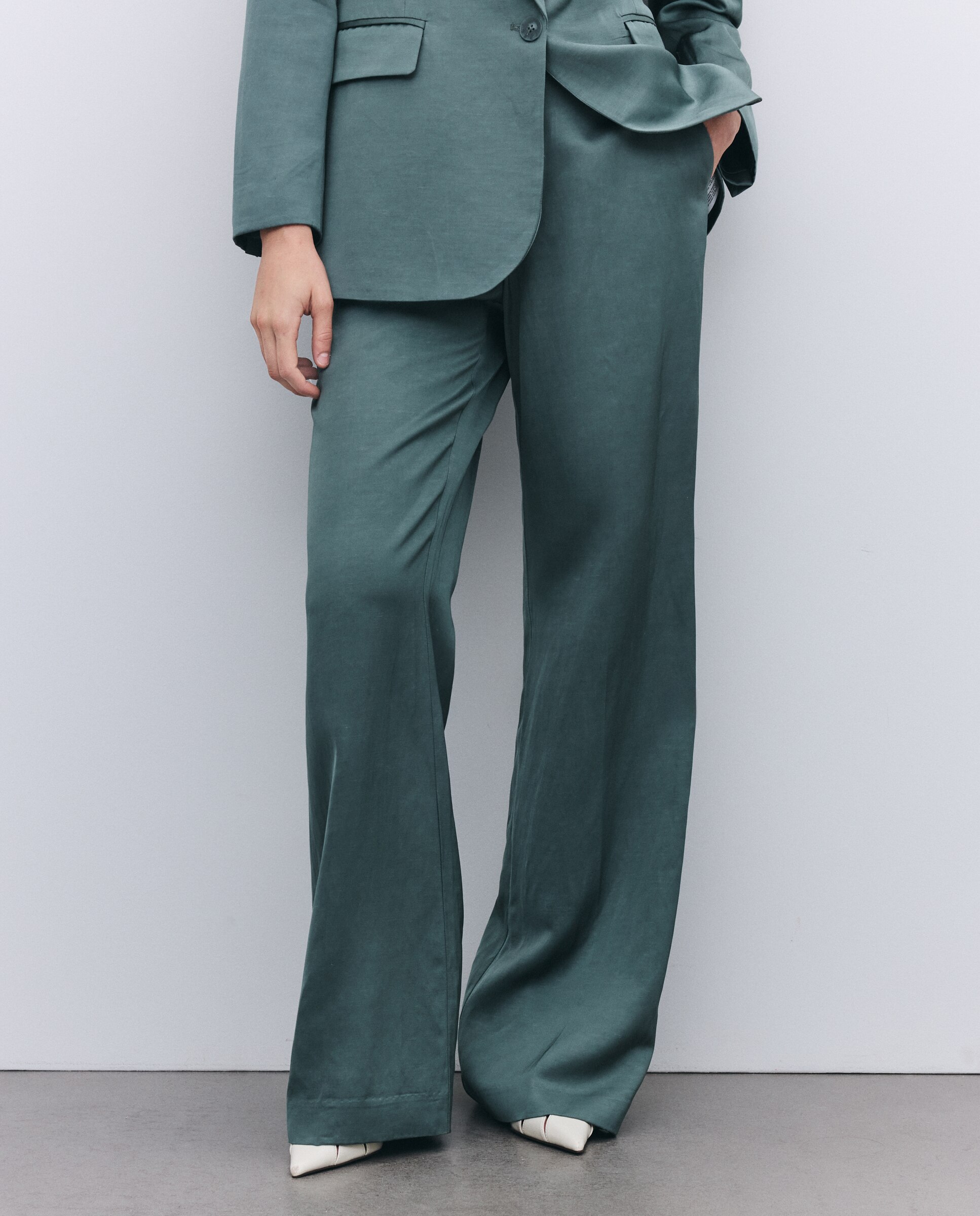 Pantalón traje satinado de mujer - Tintoretto - Verde Verde-2