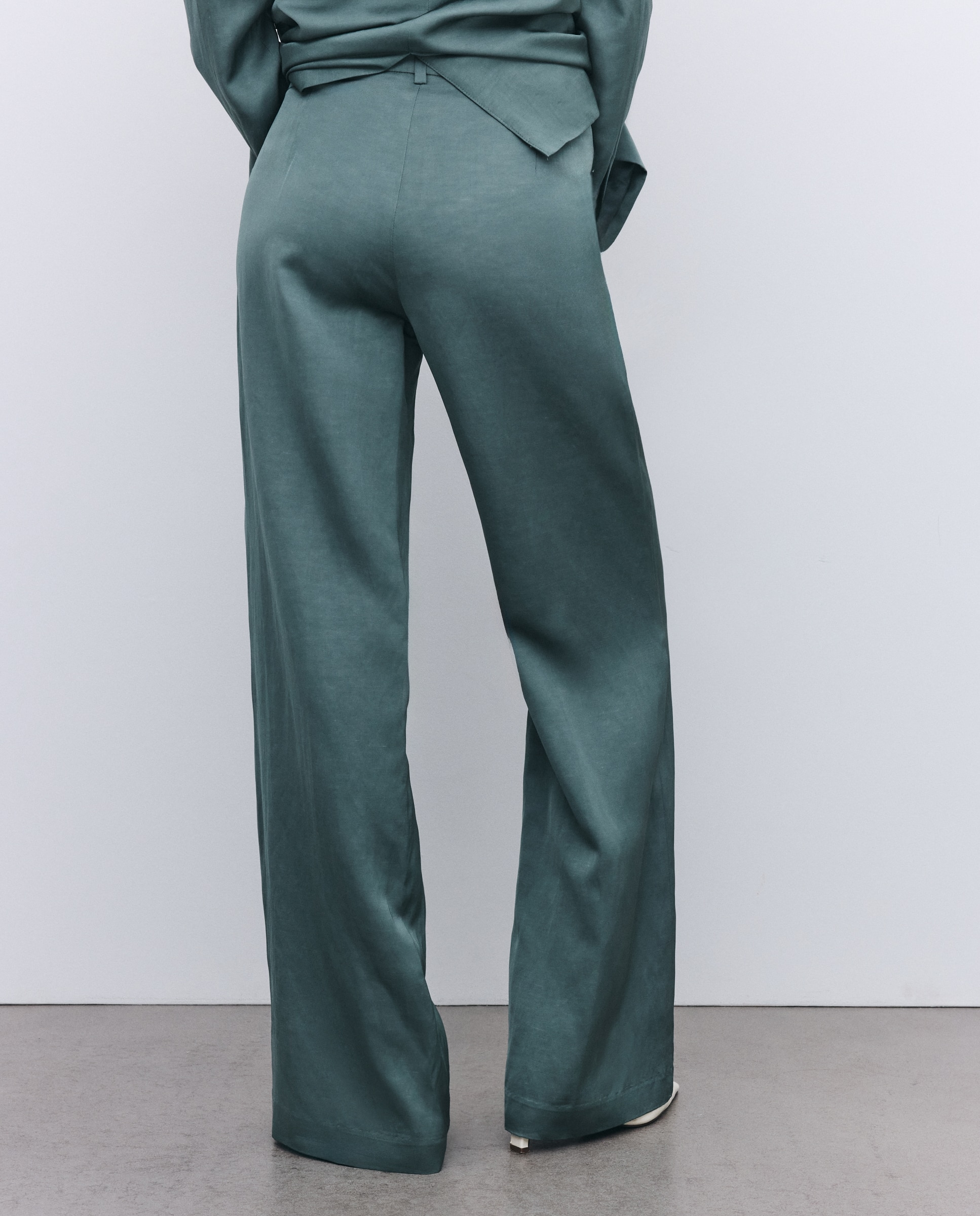 Pantalón traje satinado de mujer - Tintoretto - Verde Verde-3