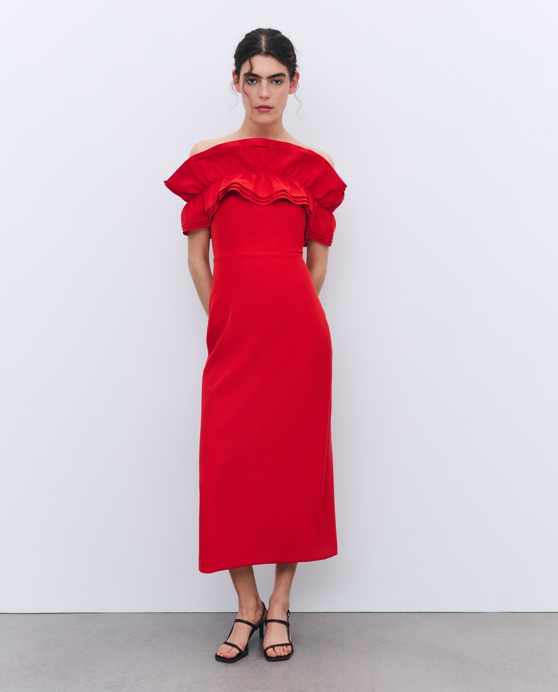 Vestido com Folhos no Decote 600 Vermelho-4