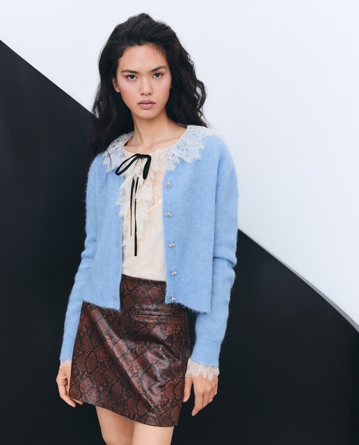Chaqueta de mujer con cuello caja