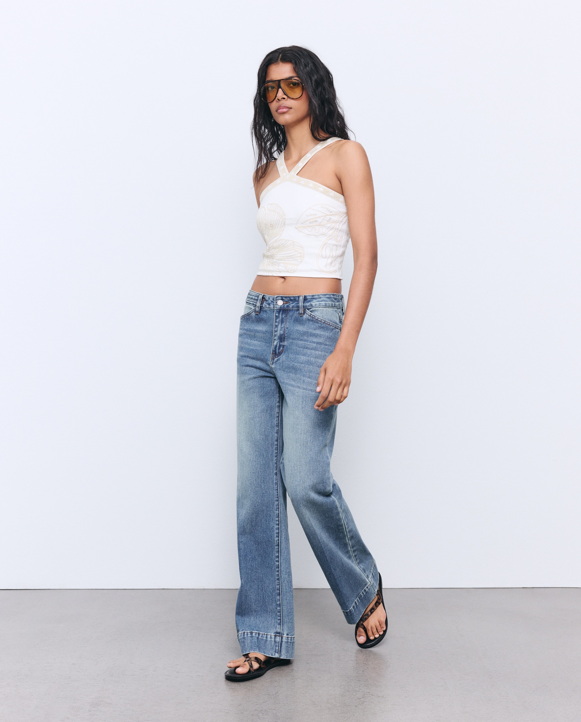 Top Halter com Bordado Branco-marfim-2