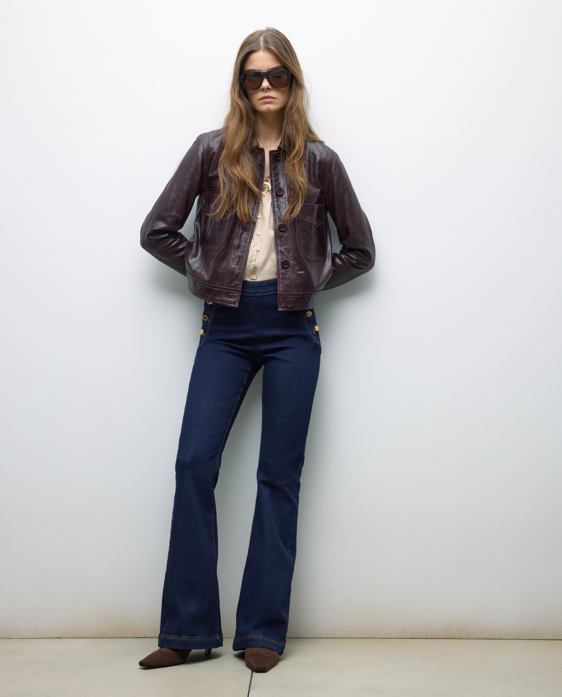 Jeans Flare com Botões e Cintura Média Índigo-1