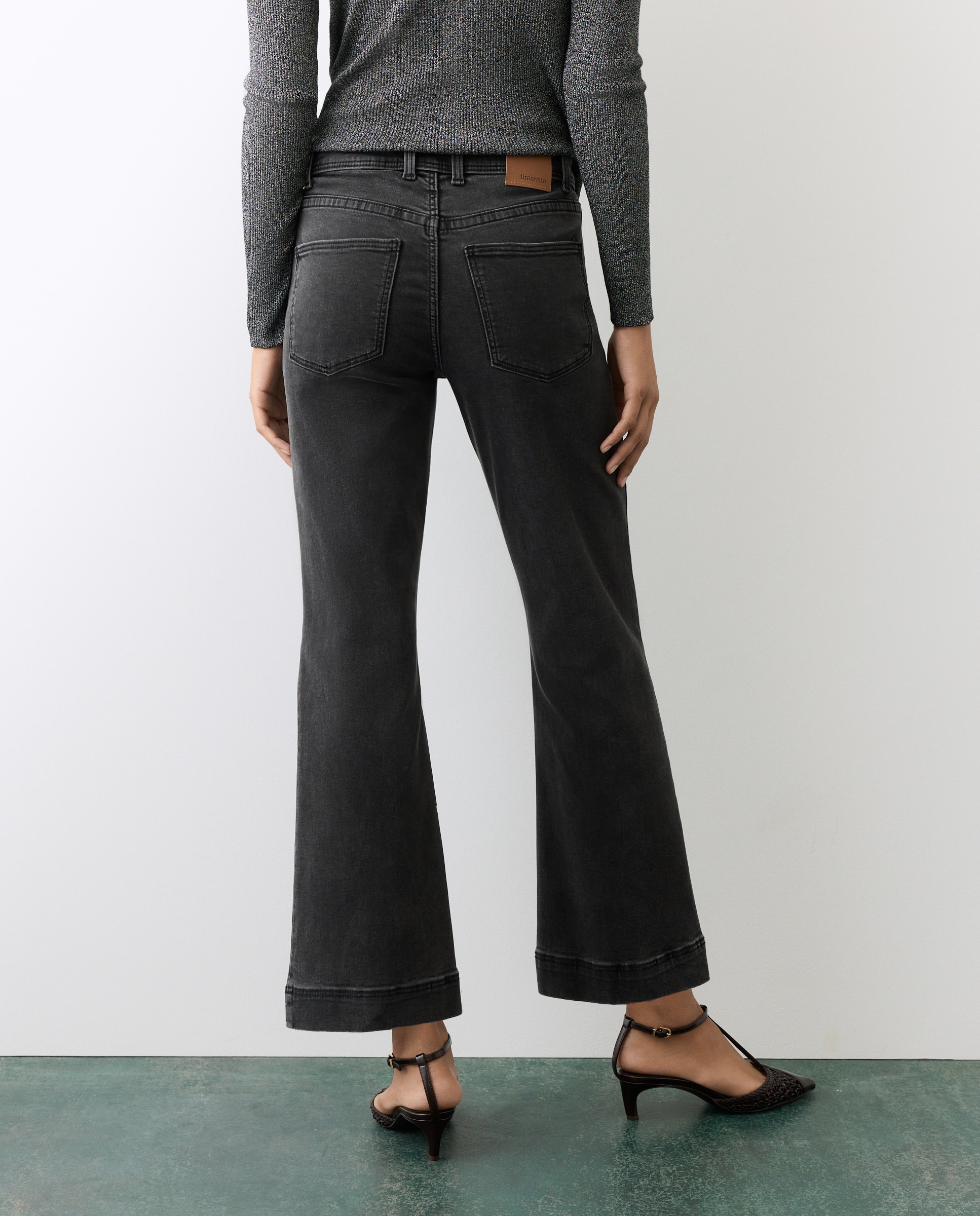 Jeans cropped flare de mujer 5 bolsillos - Tintoretto - 830 Antracita 830 Antracita-3