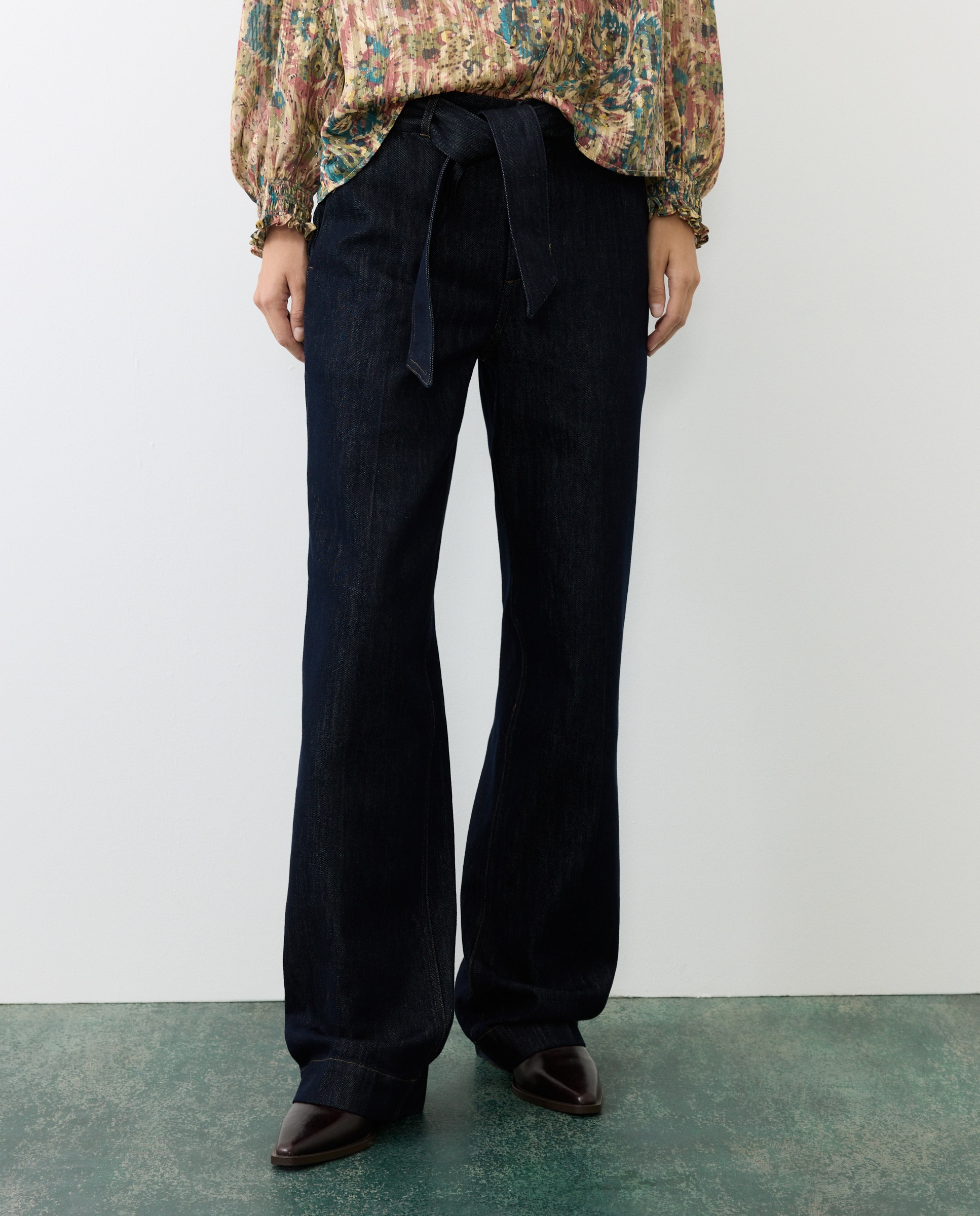 Jeans com Cinto Cinzento-escuro-2