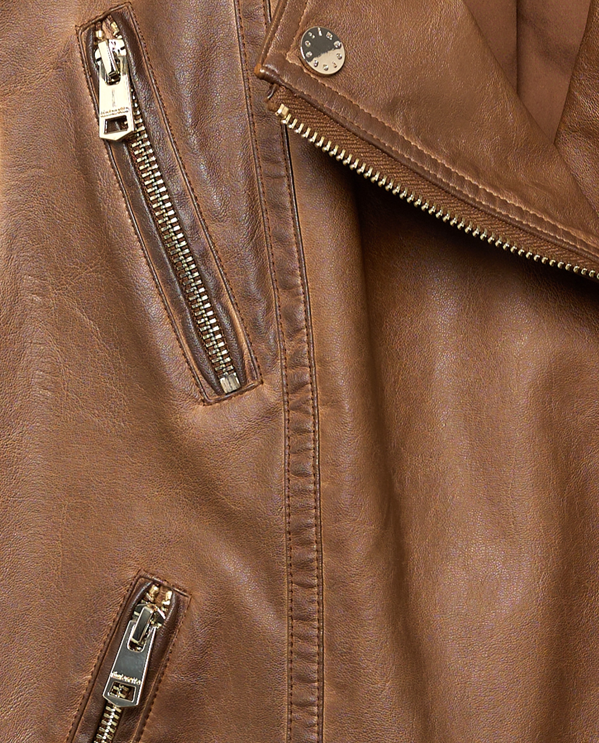 Blusão Biker Envelhecido com Aba e Efeito de Pele 730 Camel-6