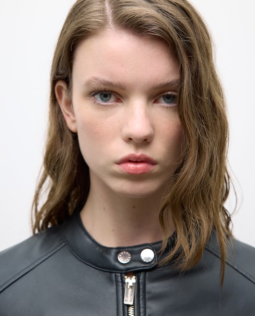 Imagem 0 de Blusão Biker com Fechos de Correr e Efeito de Pele