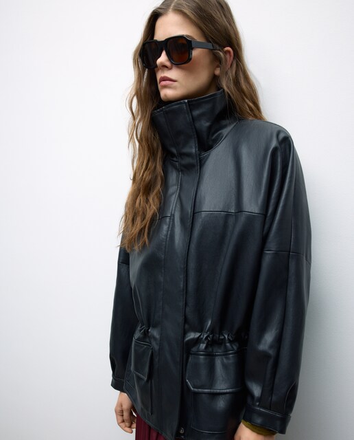 Imagen 0 de Cazadora bomber de mujer con tunel efecto piel