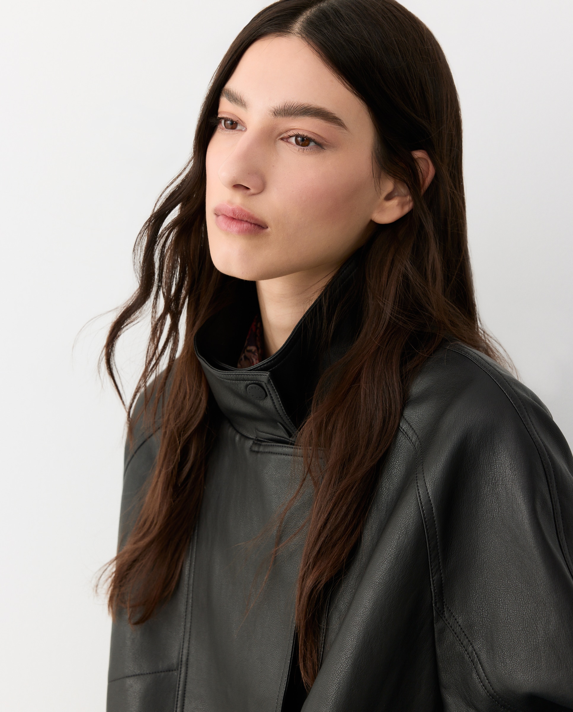 Cazadora bomber de mujer efecto piel - Tintoretto - Negro Negro-2
