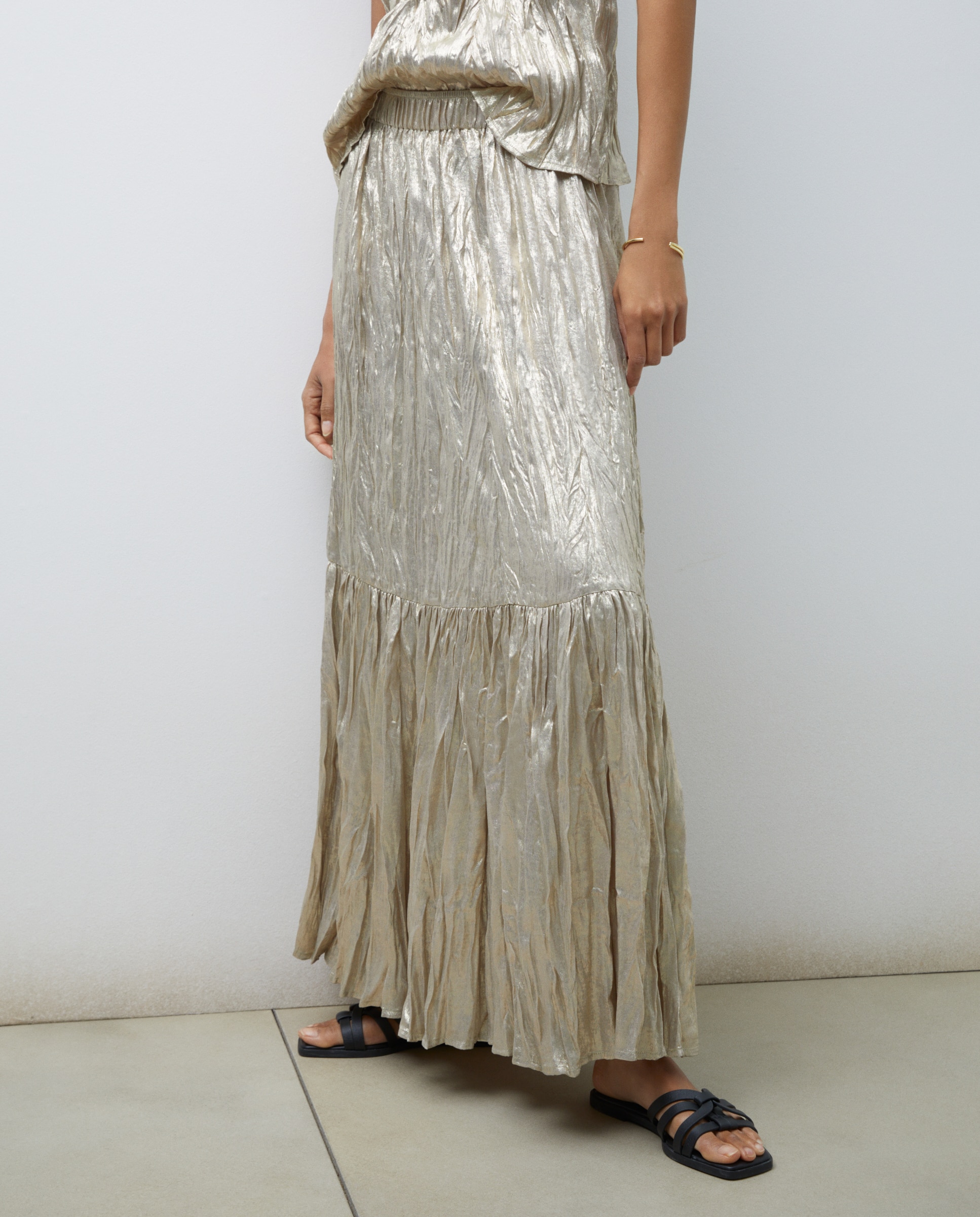 Saia Comprida Enrugada 390 Ouro-2