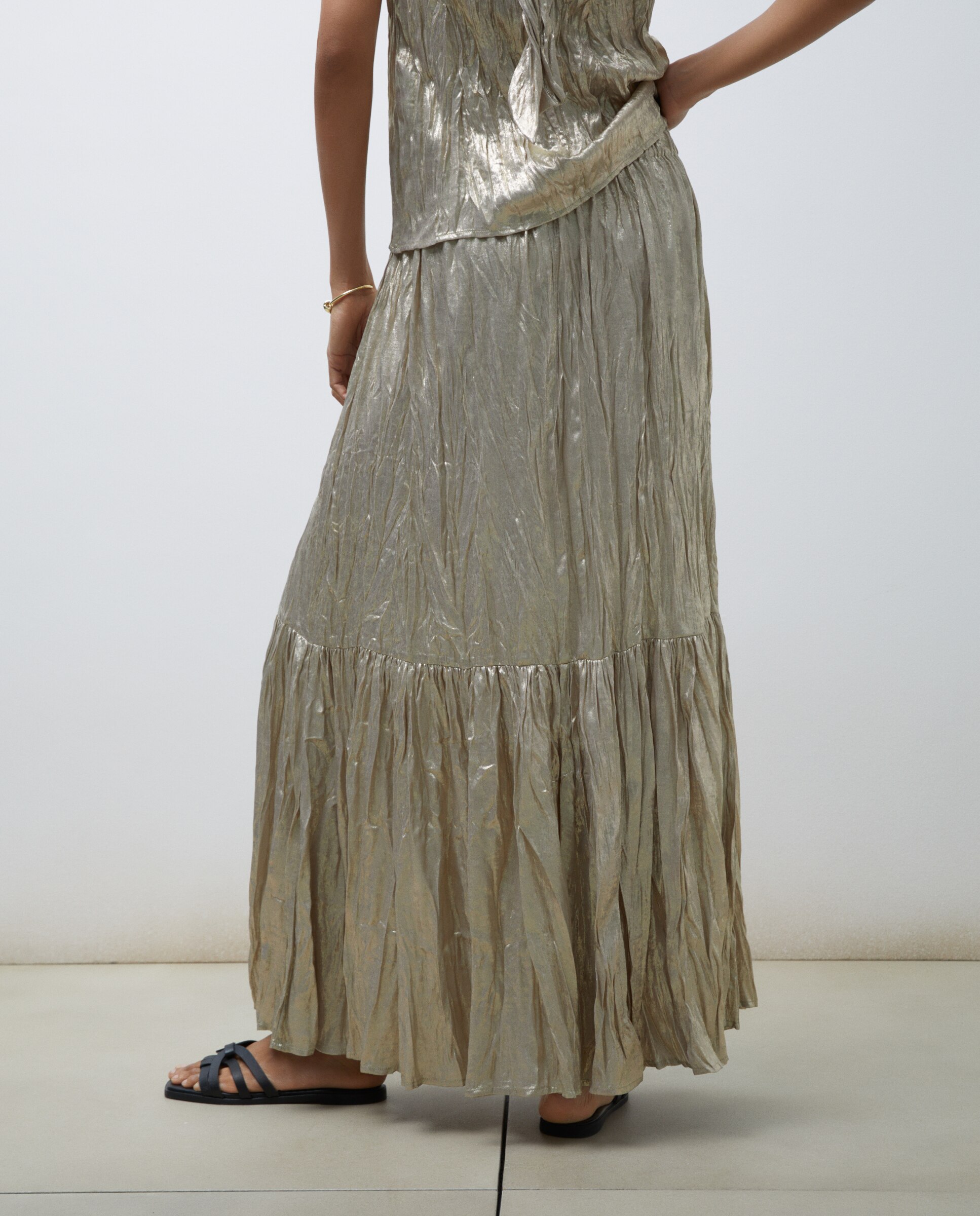 Saia Comprida Enrugada 390 Ouro-3