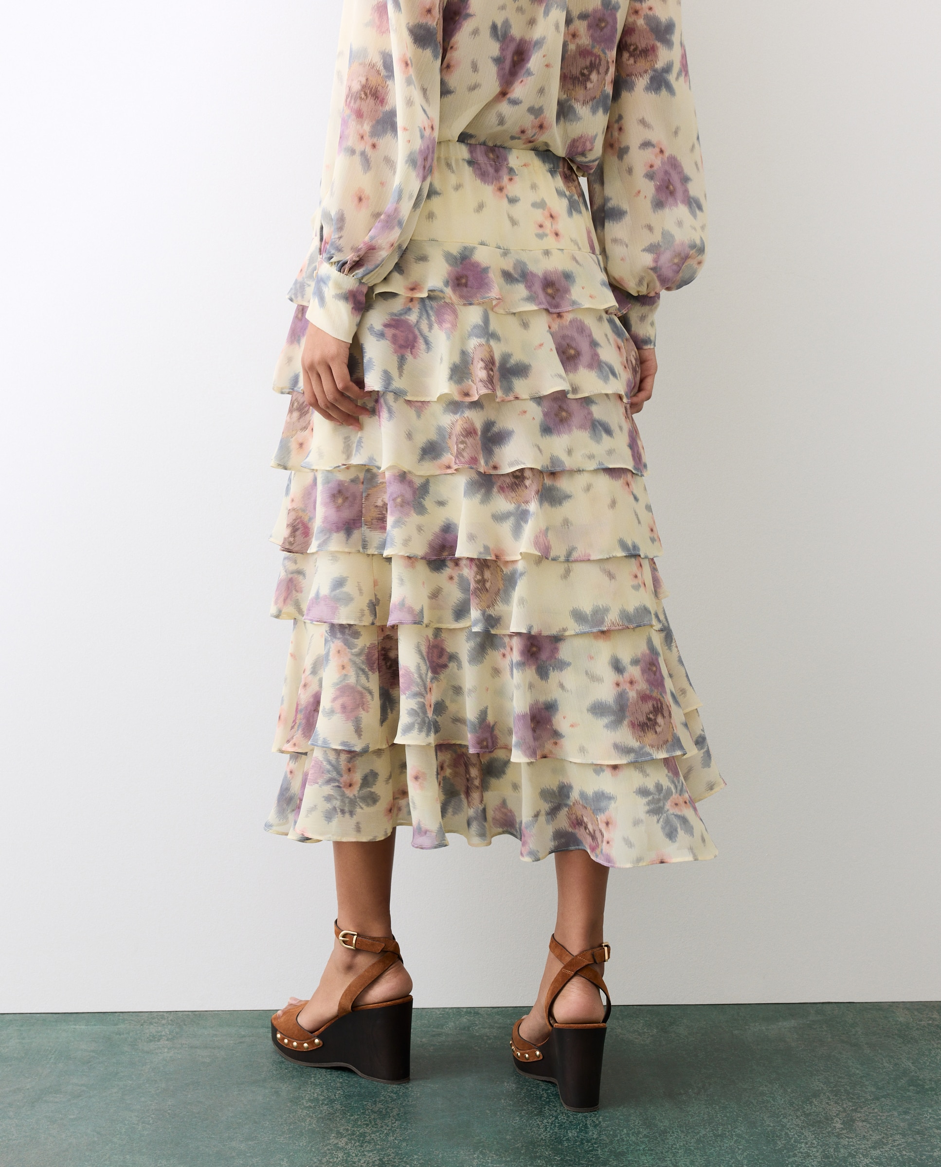 Saia Midi com Folhos Branco-3
