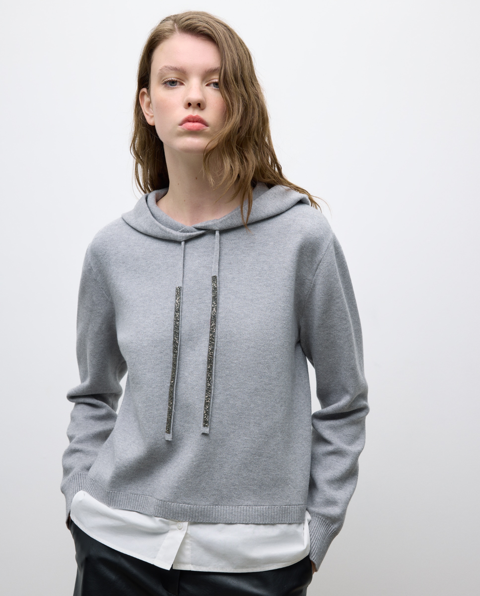 Camisola de malha de mulher com manga comprida e capuz Cinzento-claro-4