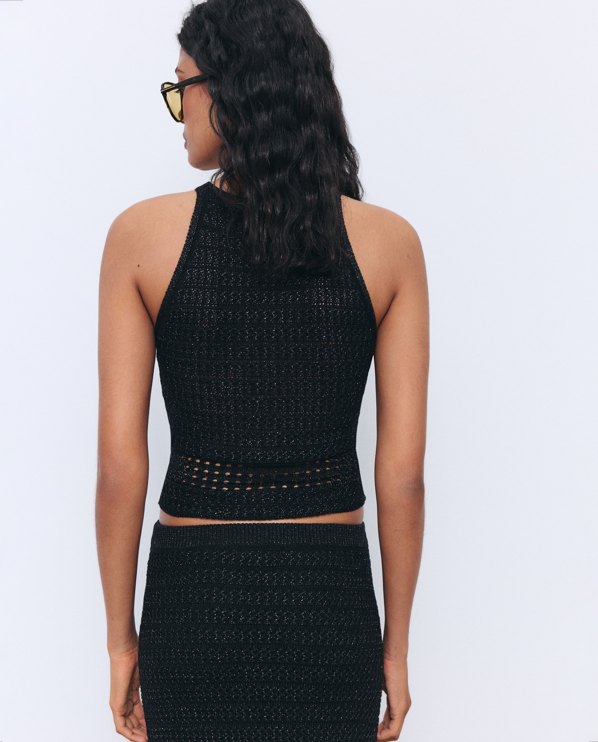 Top Halter com Franjas Preto-3