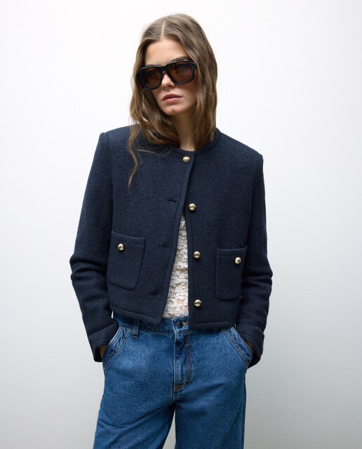 Imagem 0 de Casaco com Decote Redondo