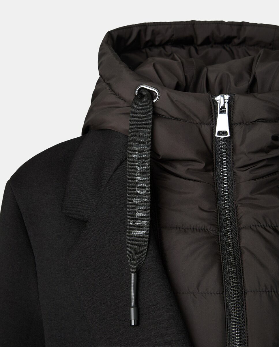 Sobretudo com Capuz e em Neopreno Preto-6