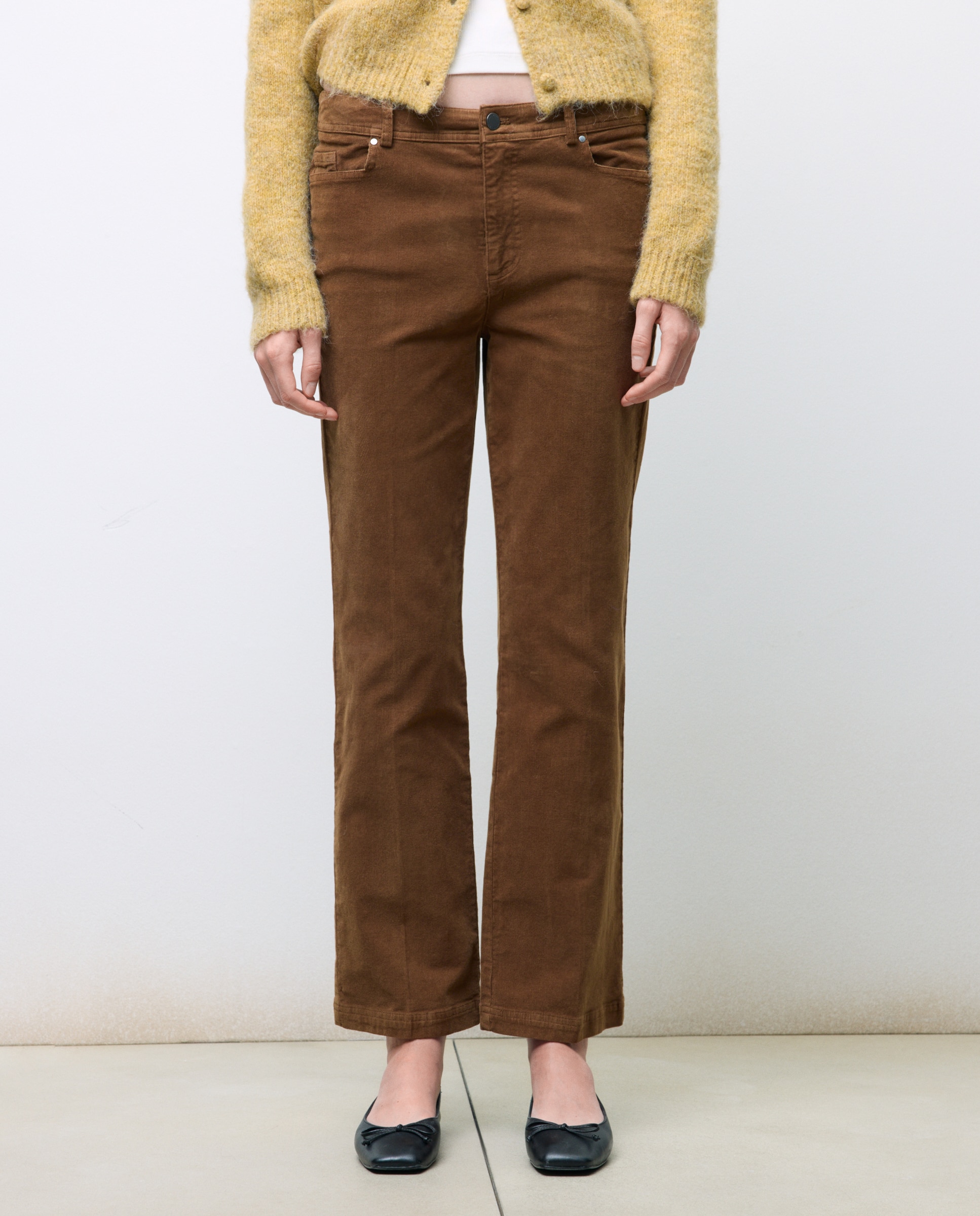 Calças Regular Cropped de Bombazina 730 Camel-2