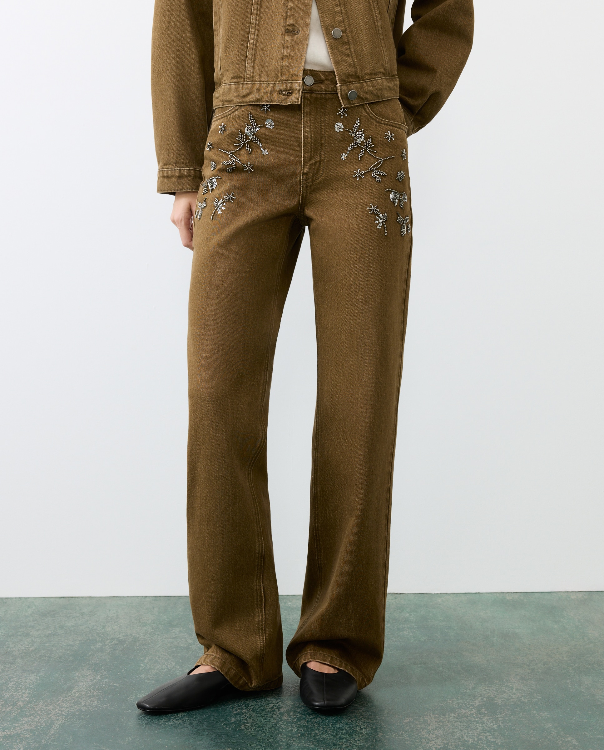 Jeans com Pedraria Toffee-2