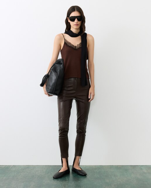 Pantalón fuseau de mujer efecto piel