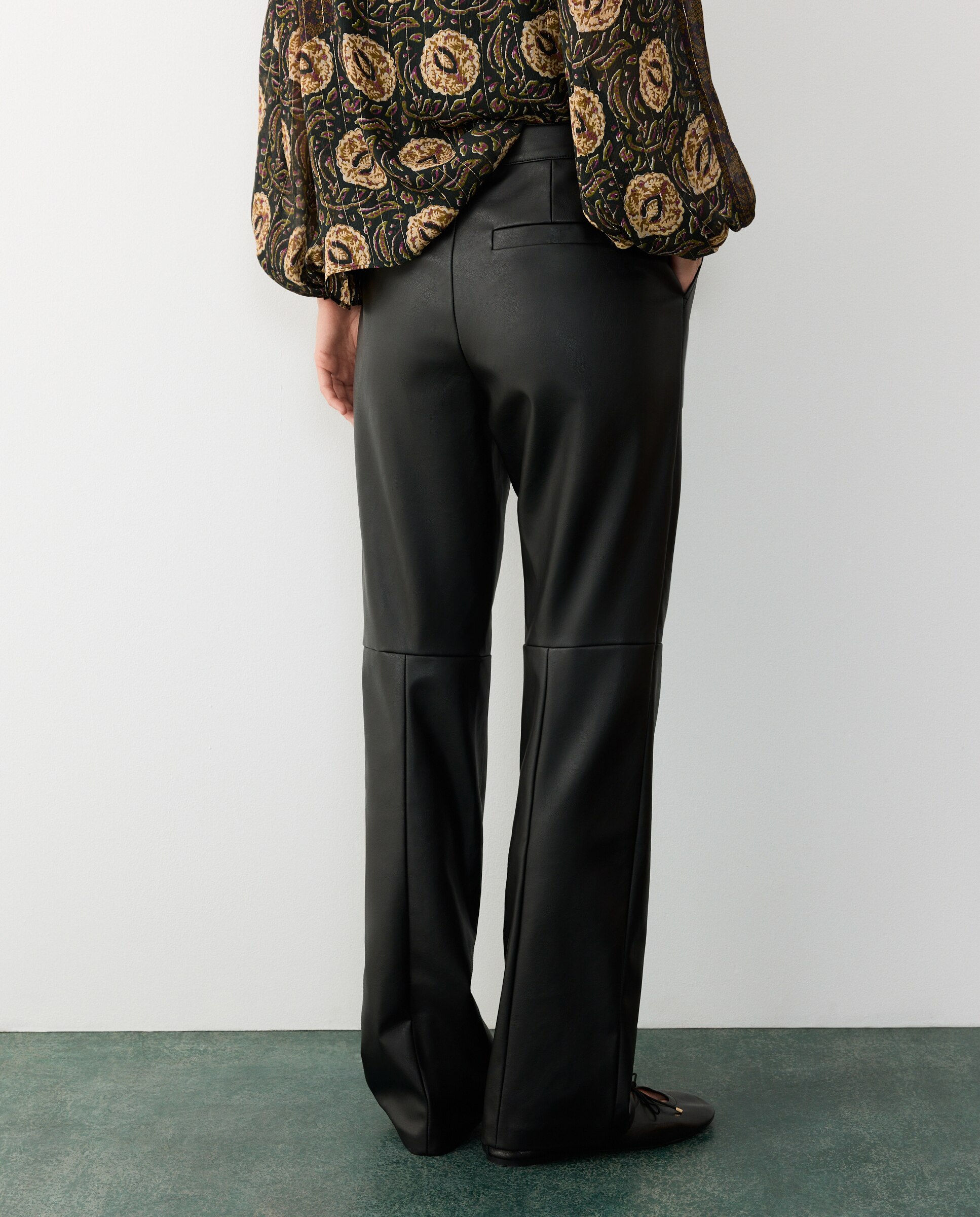 Imagen 3 de Pantalón de mujer efecto piel - Tintoretto - Negro Negro