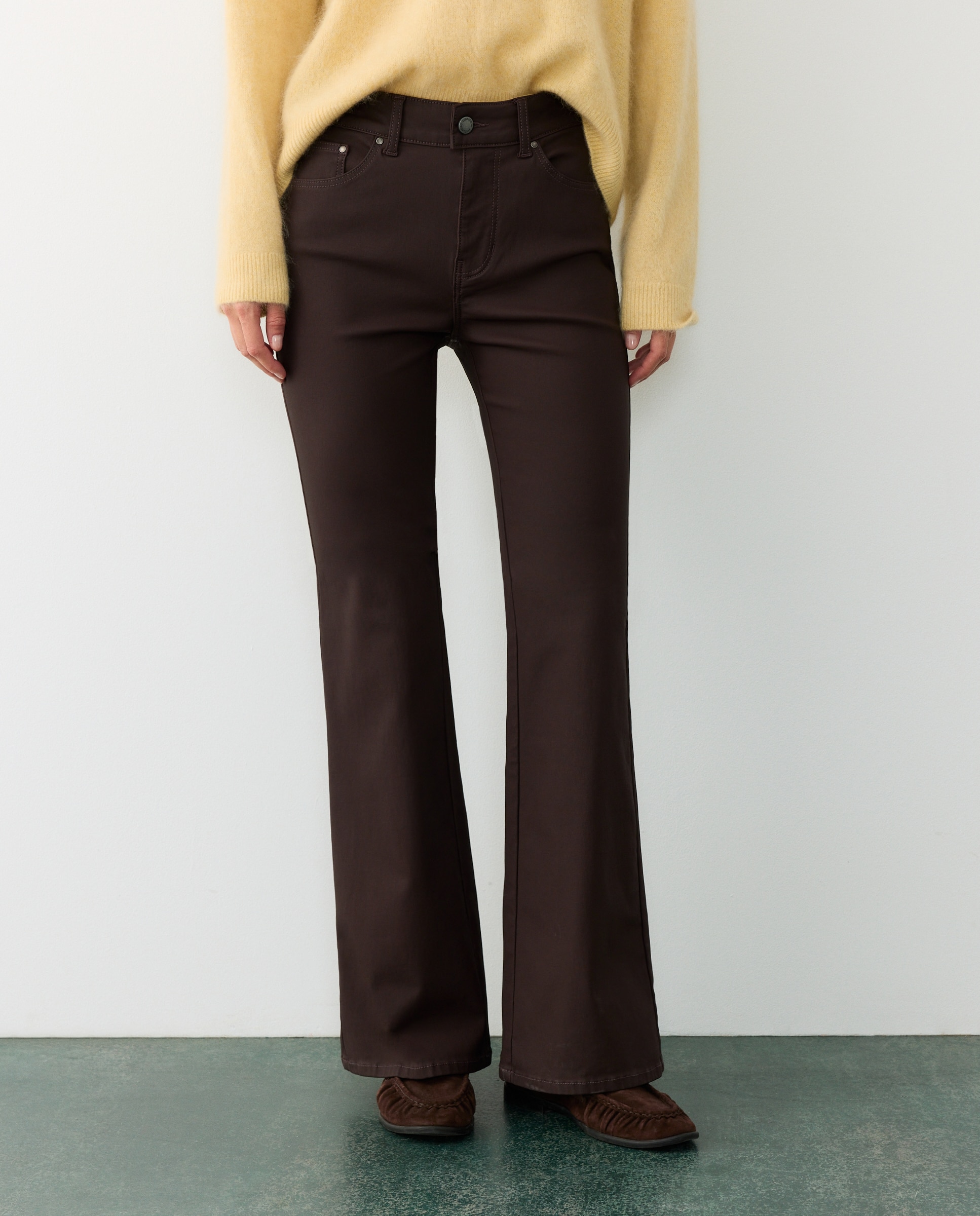 Pantalón flare coated de mujer - Tintoretto - 291 Berenjena 291 Berenjena-2