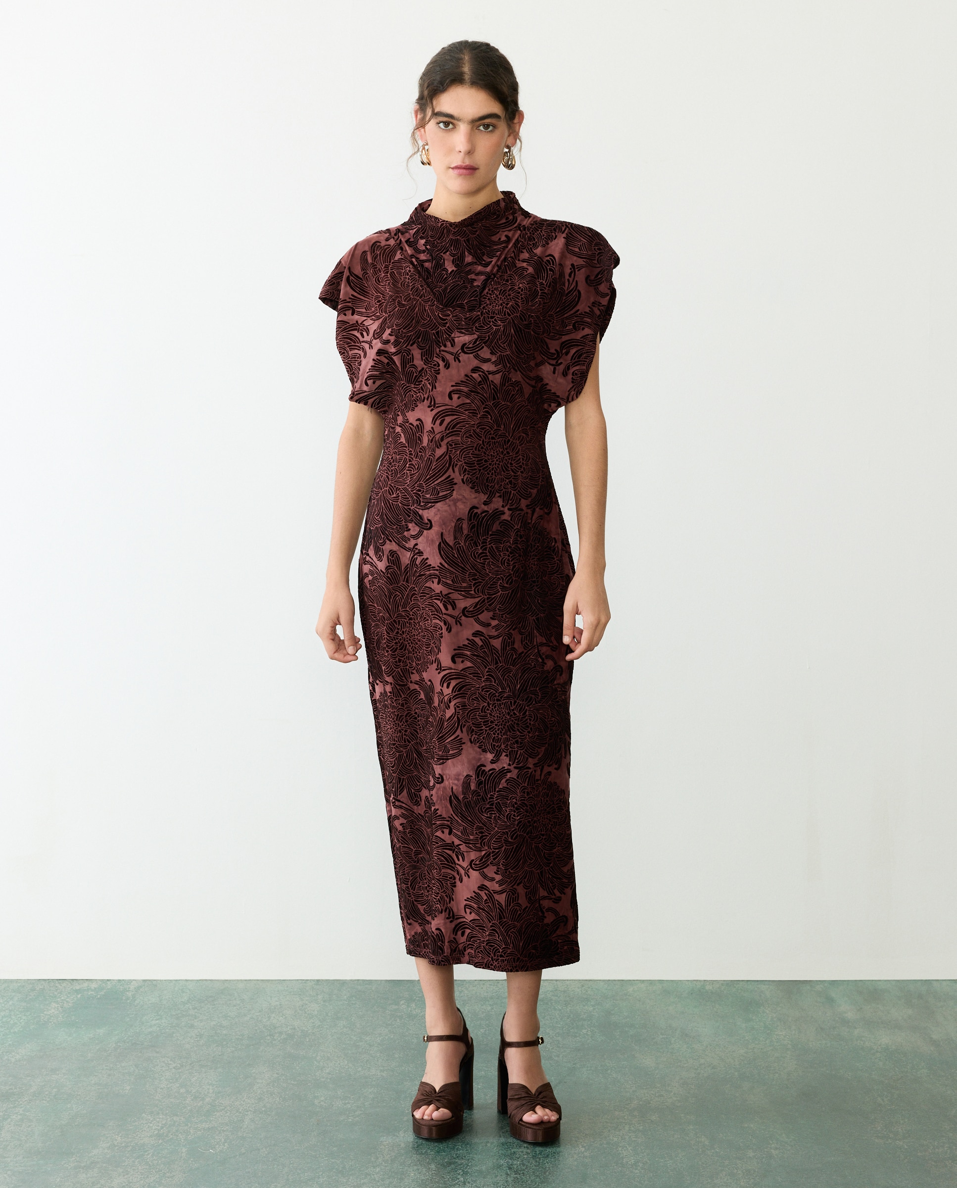 Imagen 1 de Vestido largo estampado hombreras - Tintoretto - Rosa Rosa