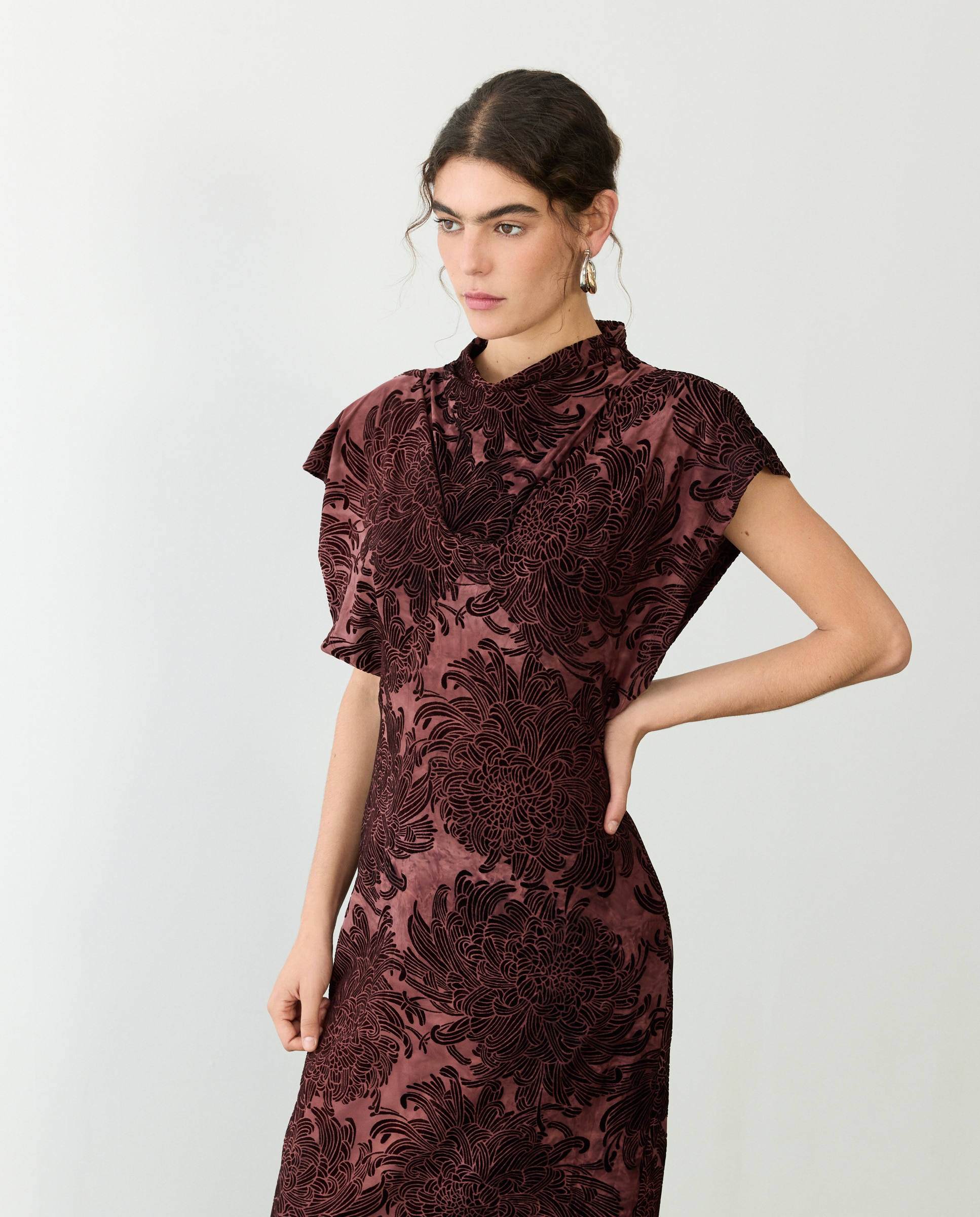 Imagen 2 de Vestido largo estampado hombreras - Tintoretto - Rosa Rosa