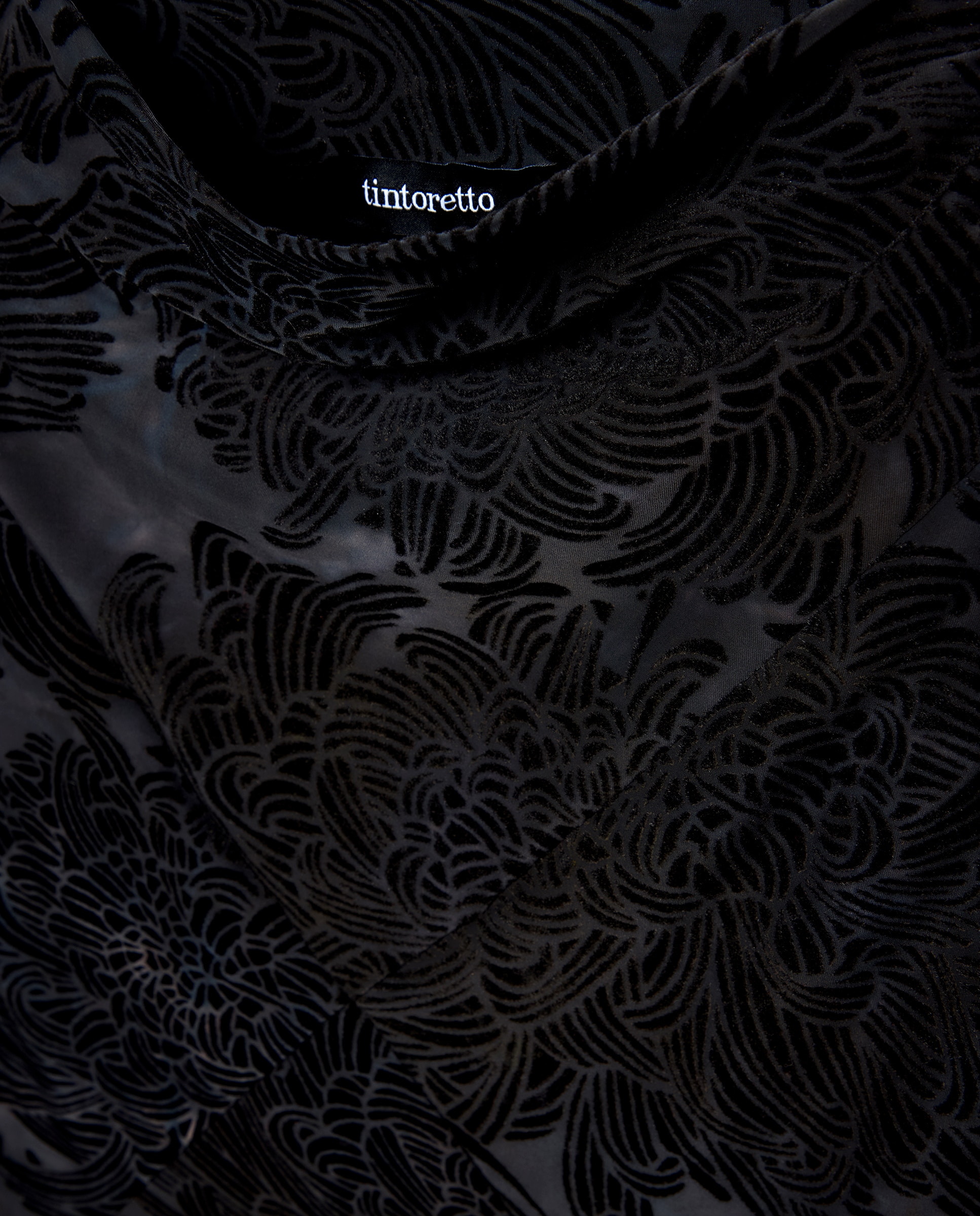 Imagen 5 de Vestido largo estampado hombreras - Tintoretto - Negro Negro