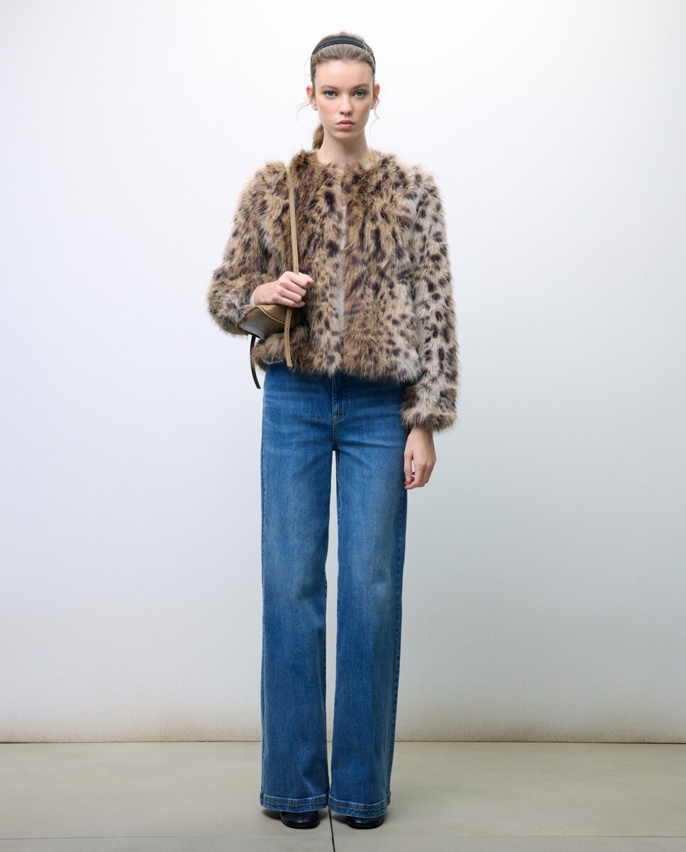 Blusão com Animal Print Branco-4