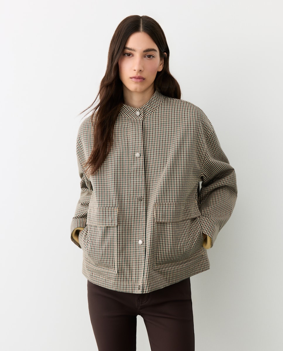 Imagen 0 de Chaqueta corta estampada de mujer Verde
