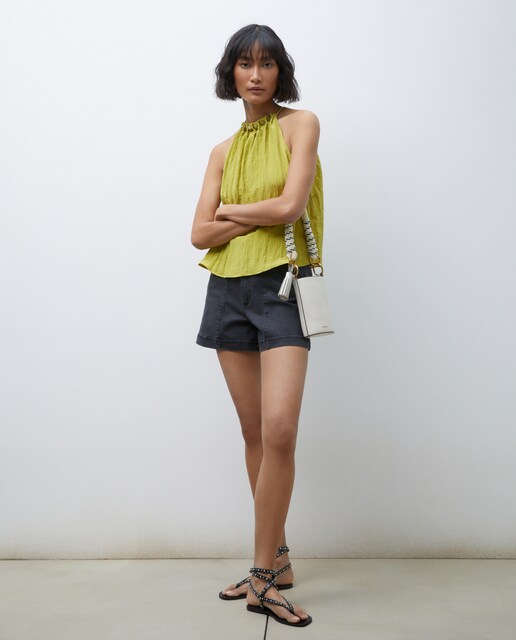 Imagem 0 de Top sem Mangas Halter com Brilhantes