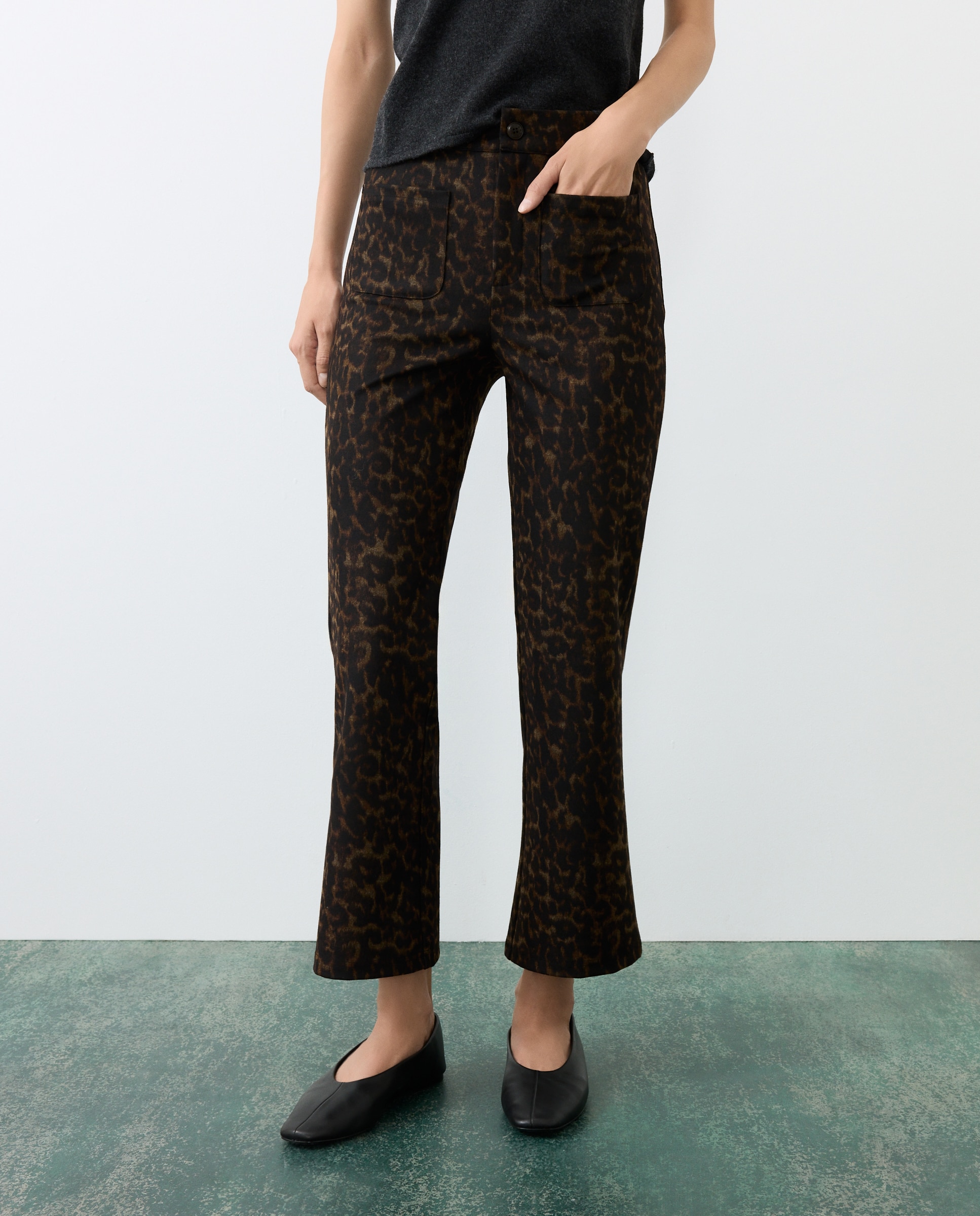 Leggins de mujer crop flare bolsillos - Tintoretto - Negro Negro-2