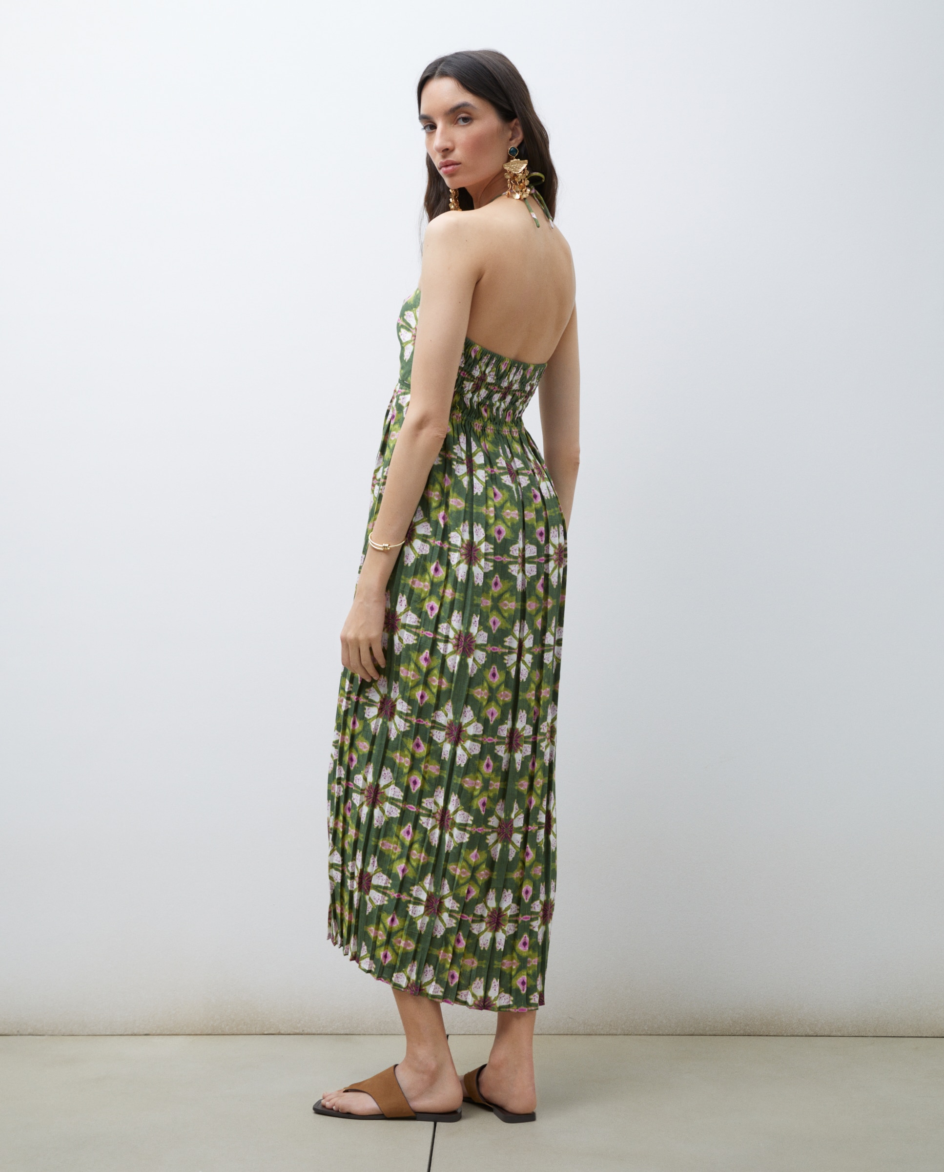 Vestido Midi Plissado sem Mangas Verde-2