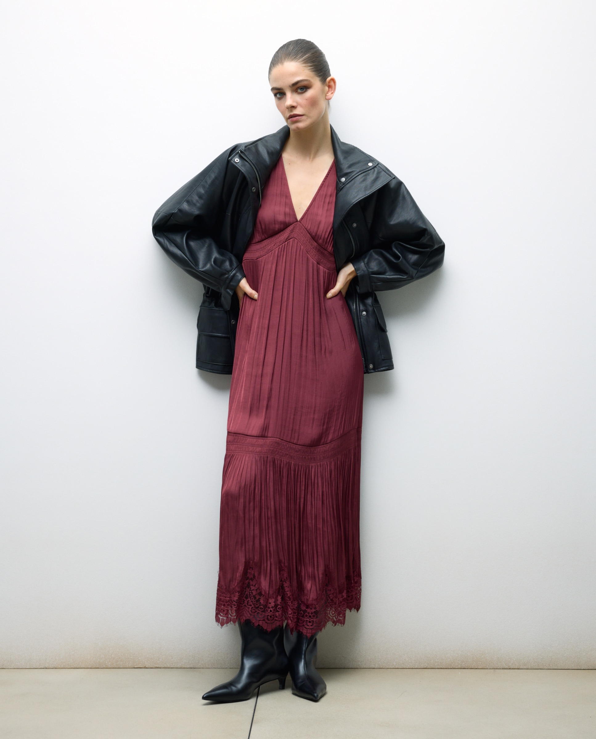 Vestido Midi de Manga Comprida com Decote em Bico Bordeaux-2