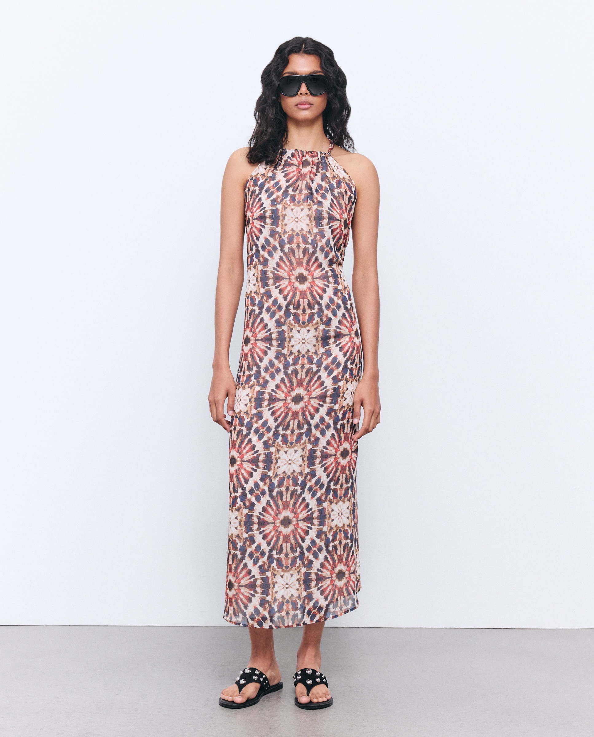 Imagem 0 de Vestido comprido com gola halter