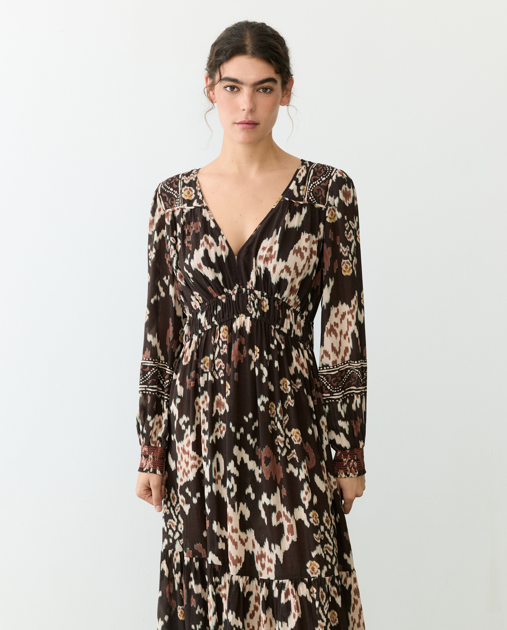 Vestido Midi de Manga Comprida com Estampado e Decote em Bico Preto-2