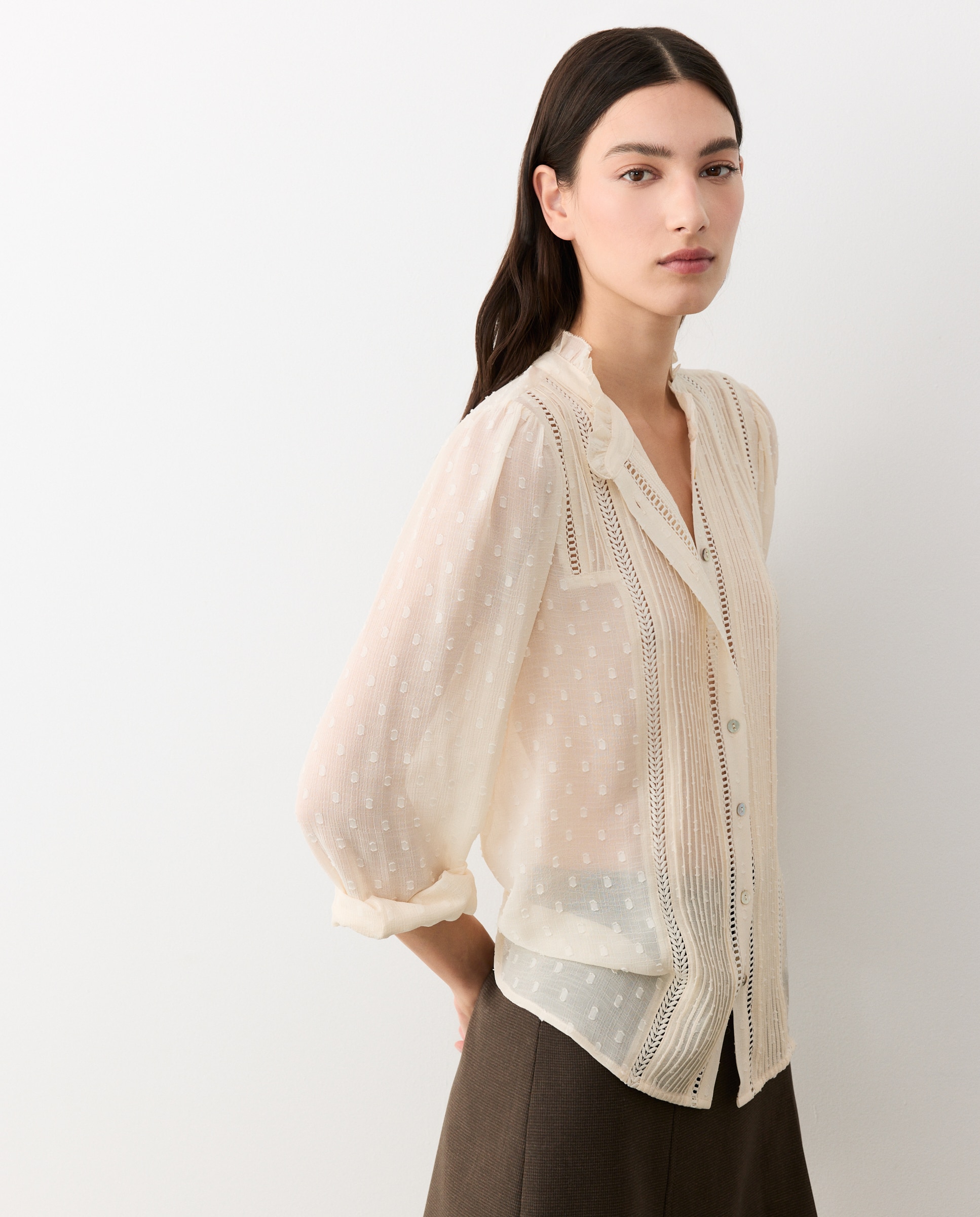 Blusa con jaretas y plumetti - Tintoretto - Blanco roto Blanco roto-2