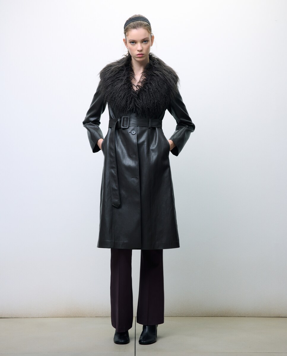 Canadiana em Pele com Gola de Pelo Castanho-3