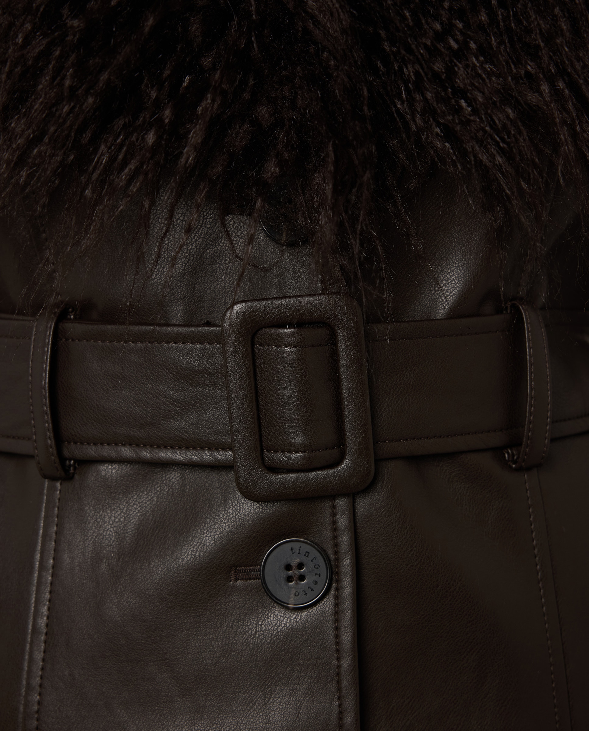 Canadiana em Pele com Gola de Pelo Castanho-6