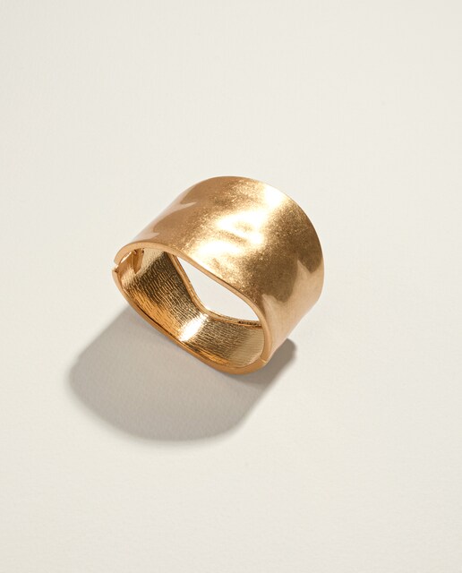 Brazalete martillado