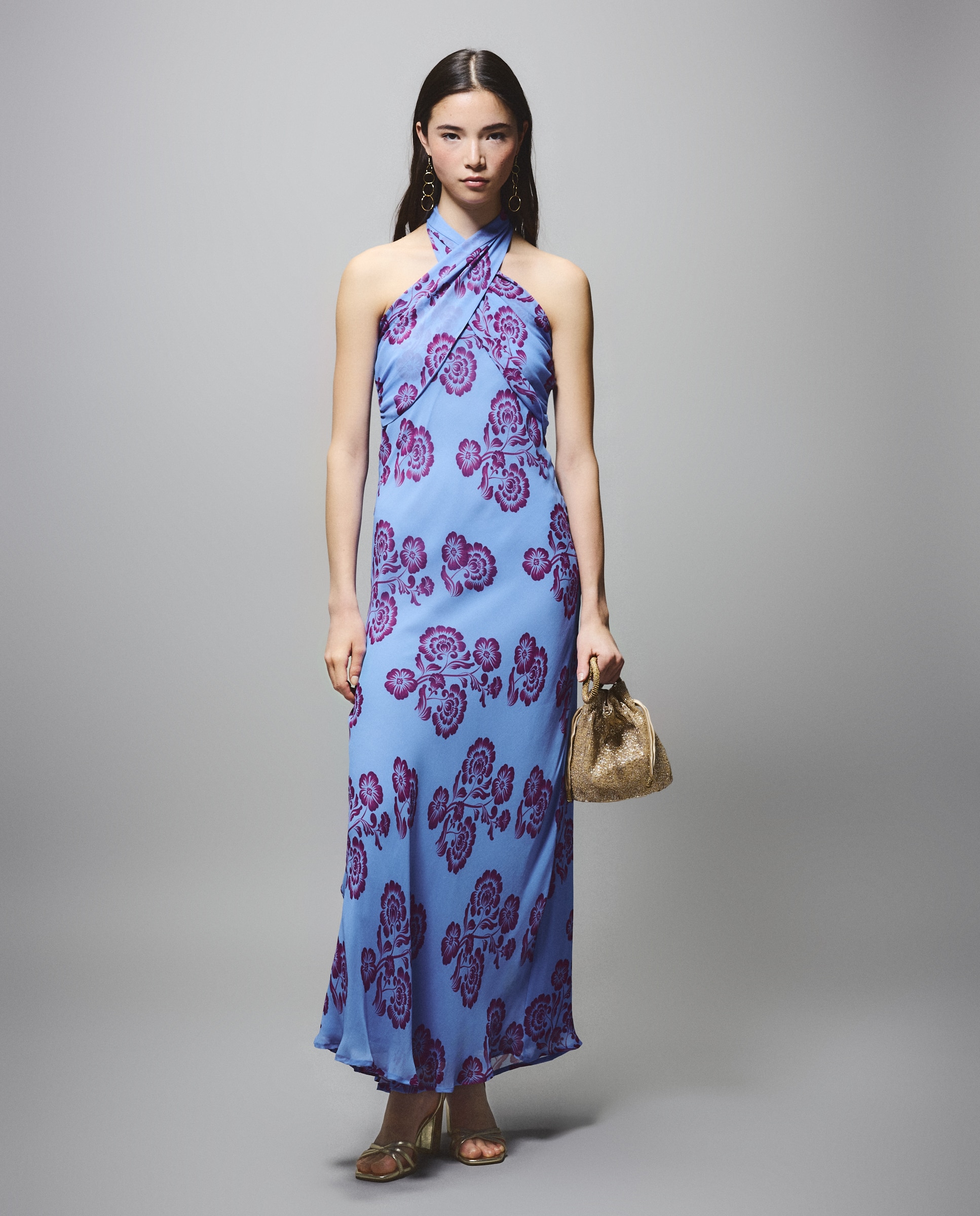 Imagem 0 de Vestido com Estampado Multiposições