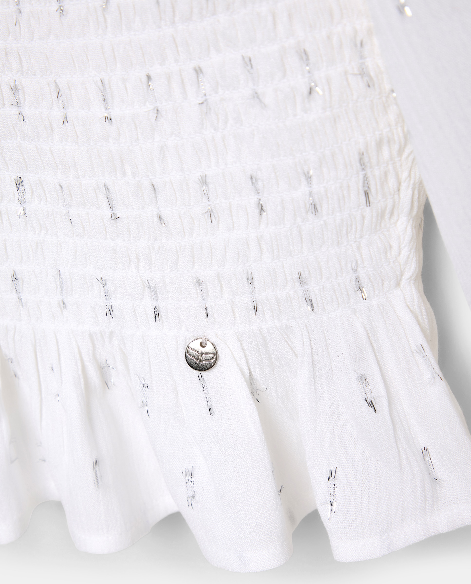 Blusa com Elásticos e Detalhe em Bico Branco-marfim-2